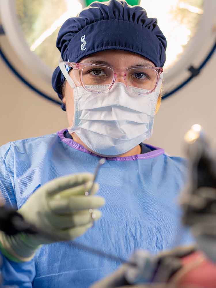 surgical tech holding tray with tools